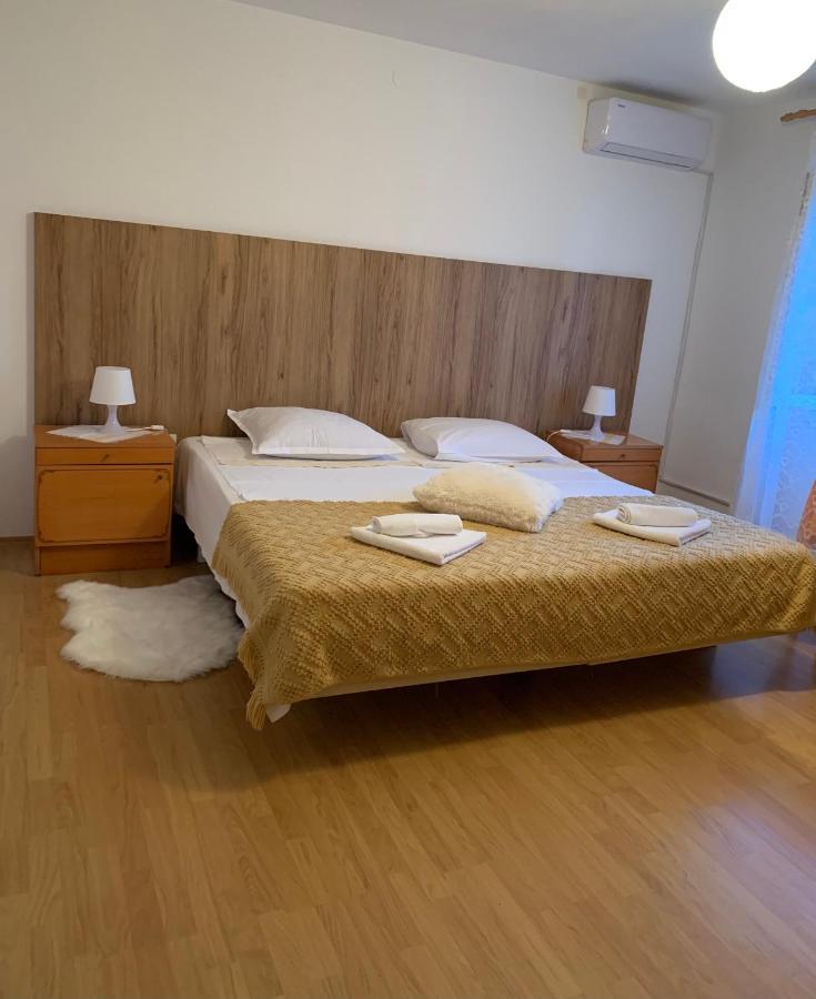 Apartment Silvana II Šibenik Exterior foto
