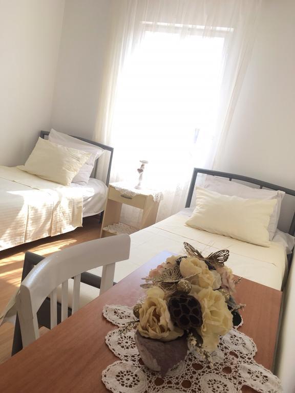 Apartment Silvana II Šibenik Exterior foto