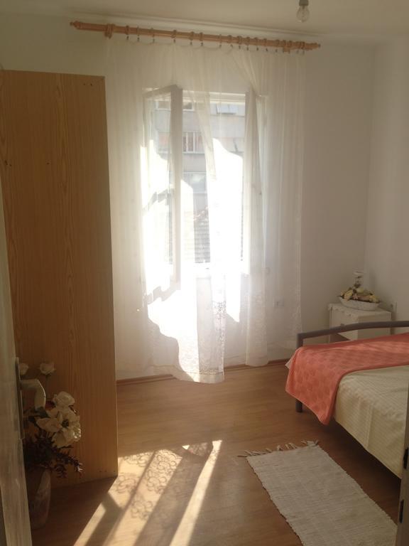 Apartment Silvana II Šibenik Exterior foto
